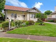 30 Scoresby Street, Hamilton VIC 3300 House For Rent