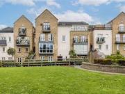 30 Tory Square, Waterville, Ballycoolin, Dublin 15 is...