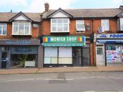 30B Bushey Hall Road, Bushey WD23, 1 bed flat to rent,...