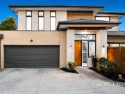 30SQ Spacious 7 Year Old Townhouse in Quiet Rear...