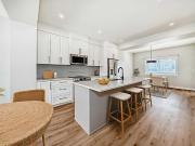 311 413 River Avenue