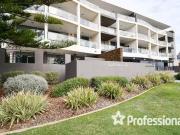 3/11 Halls Head Parade, Halls Head, WA 6210