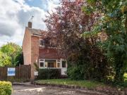 £98 p/w £425 pcm ⓘ The monthly or weekly payment...