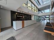 311m2 office to let in summit place.