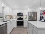 312 555 Abbott Street