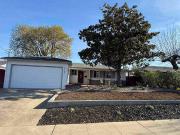 3136 Meadowbrook Dr