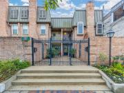 3139 Bissonnet St, Houston, TX 77005