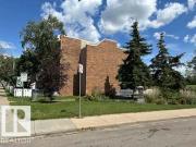 313 2908 A AV NW, Edmonton, AB T5W 4R7 Townhouse For...