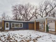 3147 E Glen Oaks Dr, Wichita, KS 67216