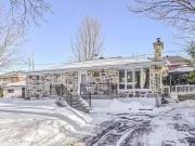 315 8E Avenue, Sainte Marthe Sur Le Lac, QC, J0N 1P0...