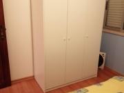 316200 Quarto com 2 camas em apartamento com.