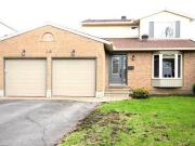 316 Cottonwood Cres Ottawa ON K1E 2X7 3 Bedroom House...