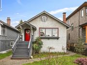 3174 W 10th Avenue Vancouver, British Columbia