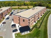 3180 Meadowbrook Ln Unit# 311, Windsor, ON, N8T 0B4...