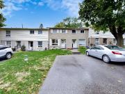 31 321 Blackthorn Street