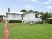 31 Alford Street, Mount Lofty QLD 4350 House For Rent |...