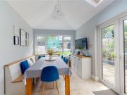 31 Richmond Park, Bray, Co. Wicklow H J Byrne 4652...