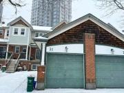 31 Thornbury Crescent