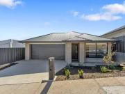 31 Whitford Road, Craigmore, SA 5114