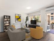 3/1A Washington Street, Toorak