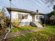 3205 3Rd Avenue E, Vancouver, BC, V5M 1J4 house for sale...