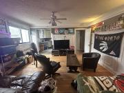 320 Laurier Avenue East 2