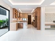 320 sqm 5BR House for Sale at BF West Executive Village,...