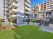 32/117 119 Pacific Highway, Hornsby, NSW 2077