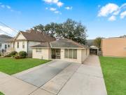 321 18th St, New Orleans, LA 70124