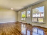 321 347 Yonge Street, Kingston, Ontario, K7M 1G2