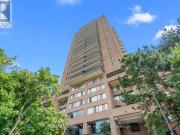 321 515 St Laurent Boulevard, Ottawa, ON, K1K 3X5...