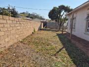 322 m² Land available in Berkshire Downs