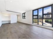 3231/65 Tumbalong Boulevard, Haymarket Apartment for...