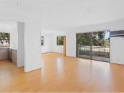 32/4 8 Edgecumbe Avenue, Coogee Apartment for rent...