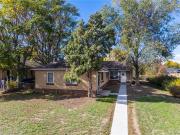 3255 3 Pontiac Street