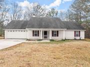 325 Oak Ave, Jefferson, GA 30549