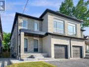 327 Anderson Avenue, Oshawa Mclaughlin, ON, L1J 2N8...