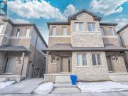 32 205 West Oak Trail, Kitchener, ON, N2R 0R9 townhouse...