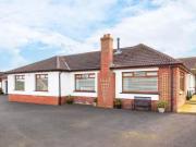 32 Brooklands Park