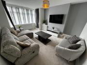 32 Dennistead Crescent LS6, 3 bed shared accommodation...