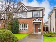 32 Fosterbrook, Blackrock, Dublin Bennetts Sandymount...