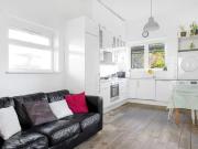 32 Lichfield Grove, London, N3 2JH, United Kingdom | 2...