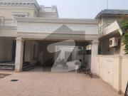 32 marla house in cantt