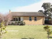 32 Renshaw Street, Goulburn House for rent Listed by...