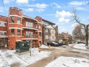 32 Rowanwood Avenue 301 Toronto ON M4W 1Y7 2 Bedroom...