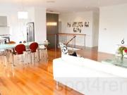 32 South St, Newmarket QLD 4051