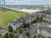 3305 Prestwick Villas Se, Calgary, AB, T2Z 0M7 condo for...
