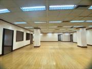 330 sqm Office Space For Rent in PNB Makati Center,...