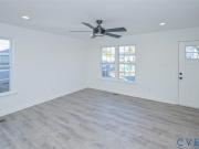 3313 Waverly Boulevard