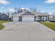 3321 SE 23rd St, Topeka, KS 66605